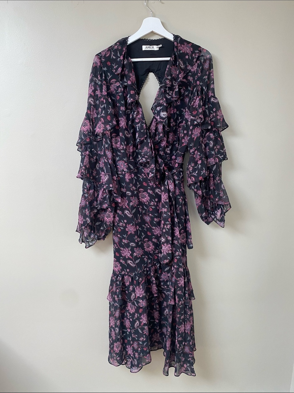 Amur Black Pink Floral Organic Silk Ruffled Dress Size 8 - Picture 2 of 10